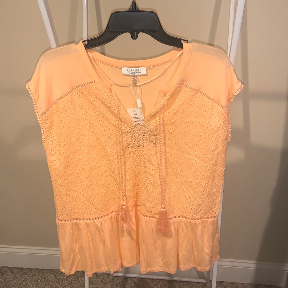 Cupio signature peachykeen blouse
